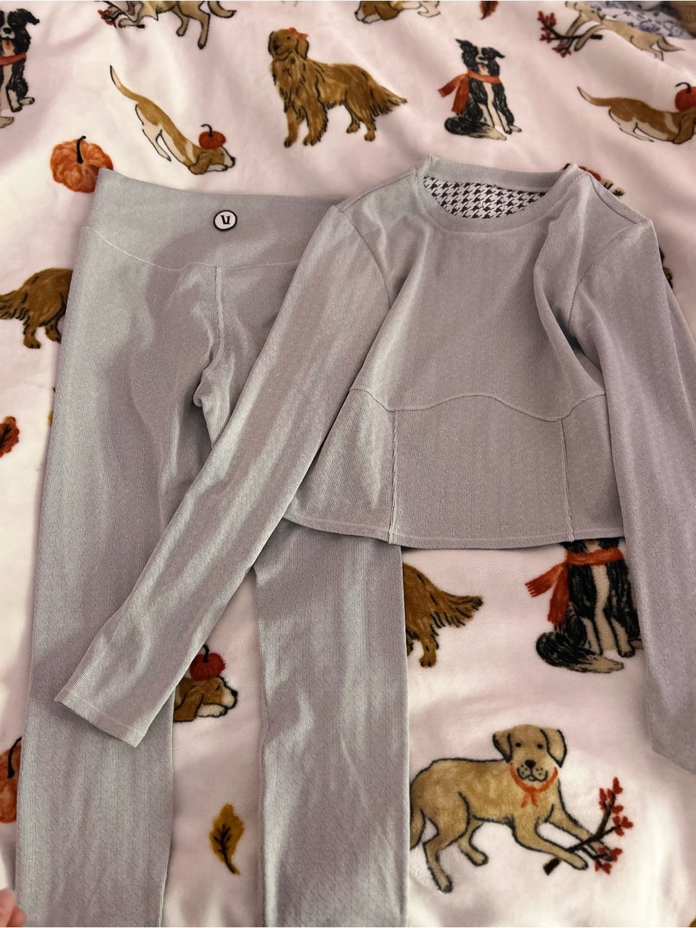 vouri matching leggings and long sleeve top set